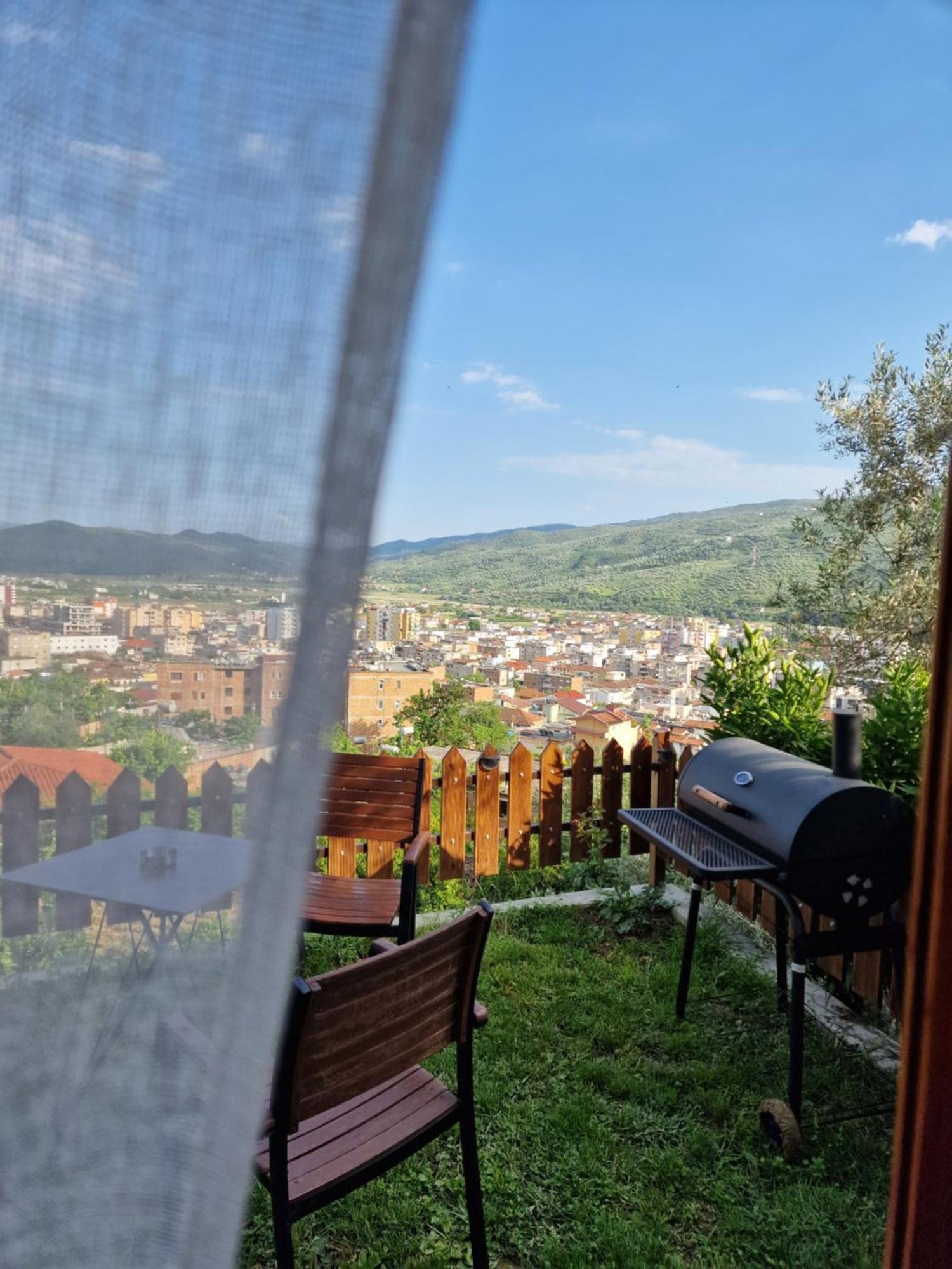 Guest House Mario Berat Exterior photo